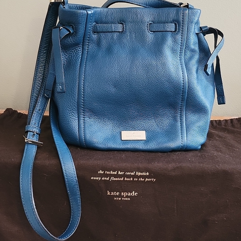 KATE SPADE BUCKET purse